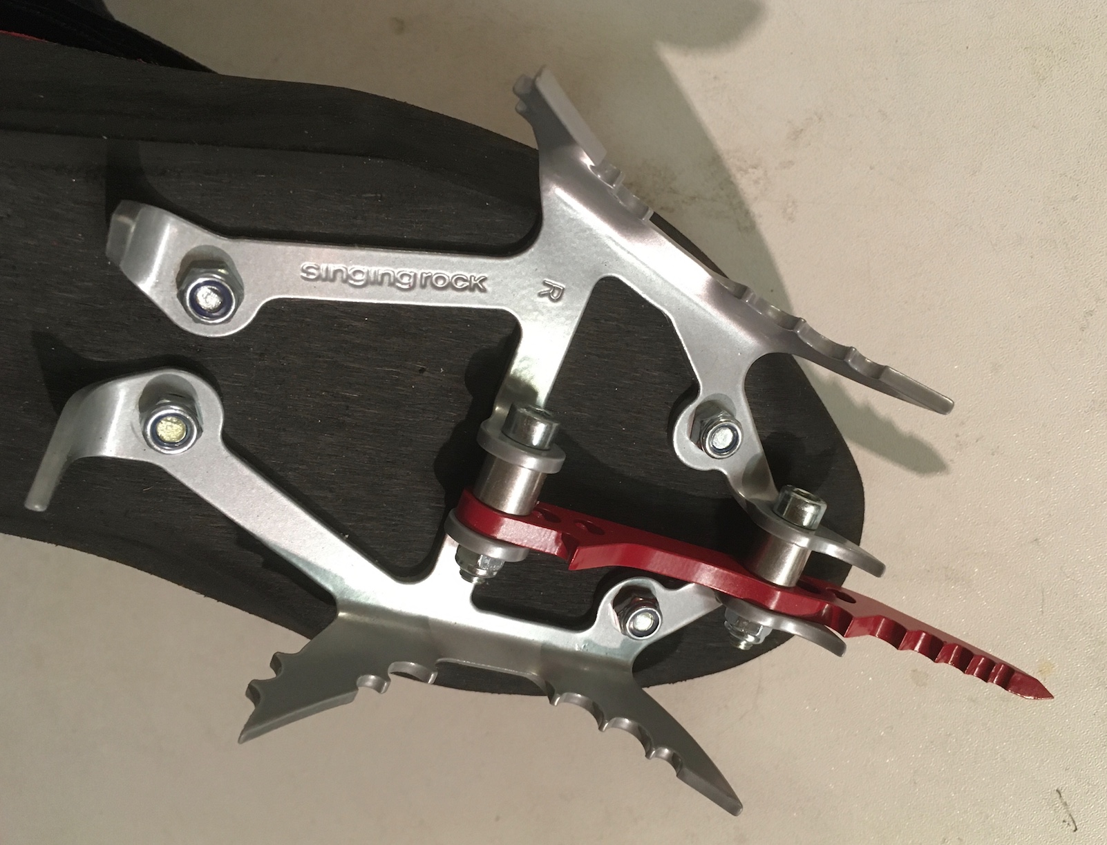 Ice speed climbing crampons - Image 5